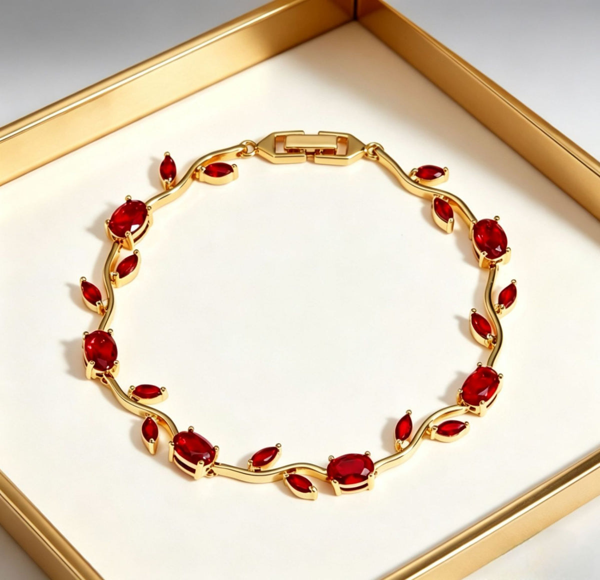 Vintage Floral Zircon Alloy Bracelet