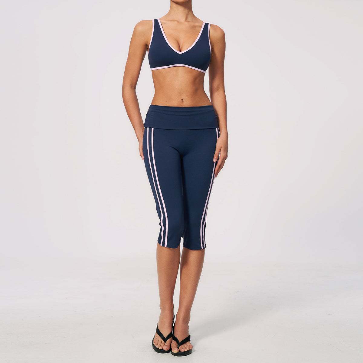 Tight-fitting yoga dress woman