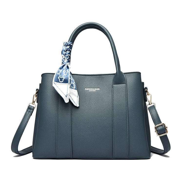 Old Money Wind Handbag
