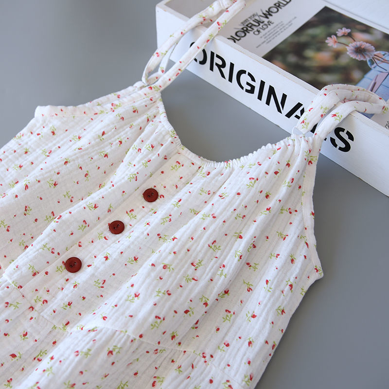 Short-sleeved nightgown