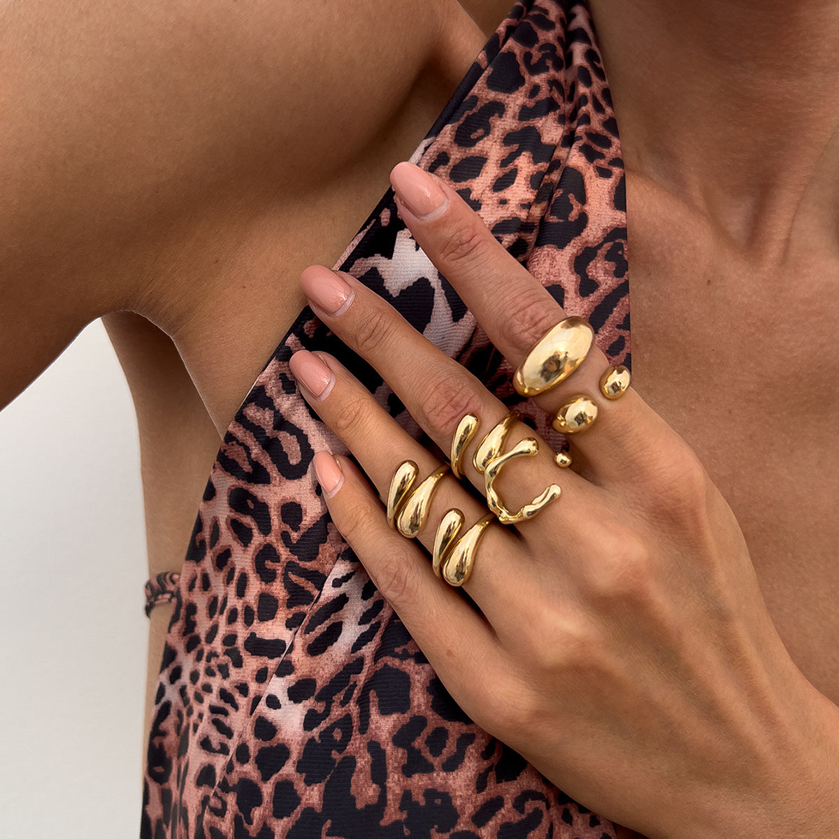 Liquid Lava Geometric Ring Set