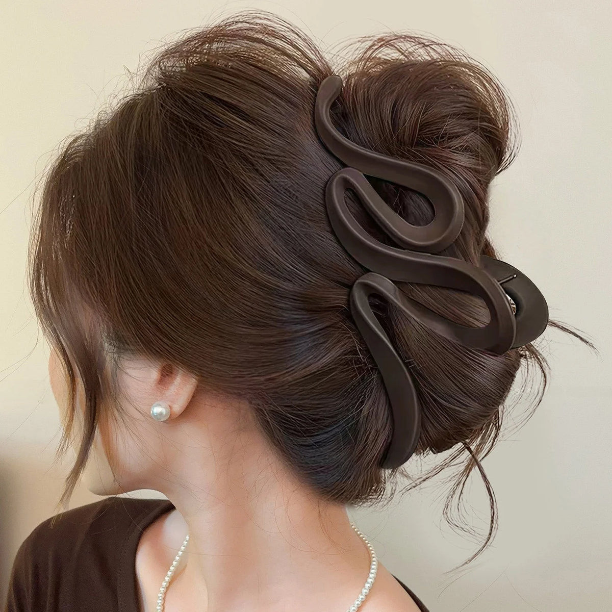 4 large hair clips for women