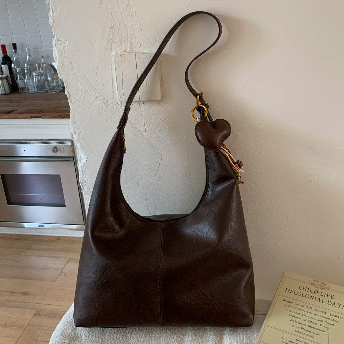 Retro Large Capacity Crossbody Shoulder Bag
