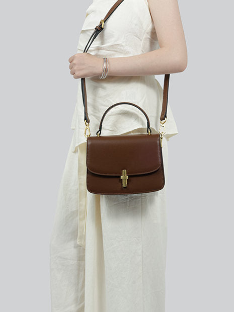 Metal buckle genuine leather small square handbag