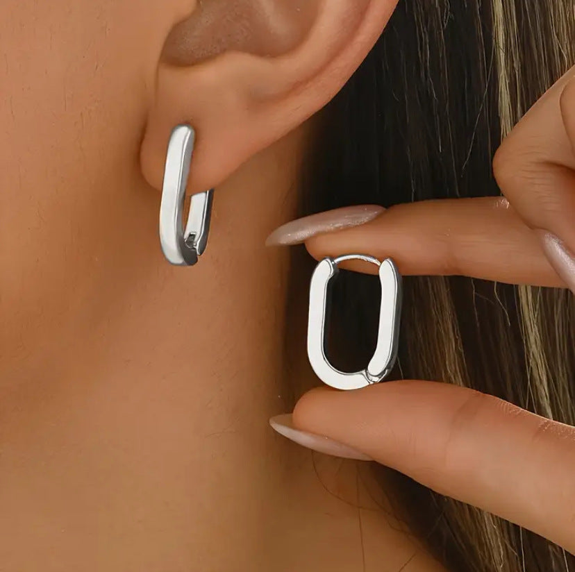 Minimalist U-Shaped Earrings