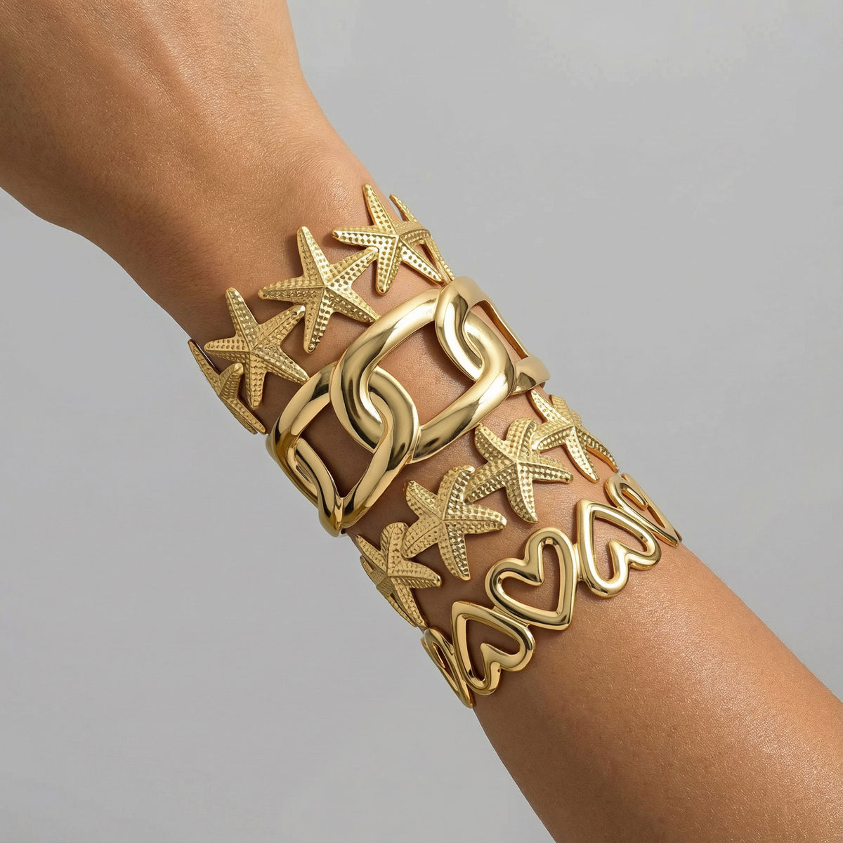 Stainless steel gold adjustable bracelet