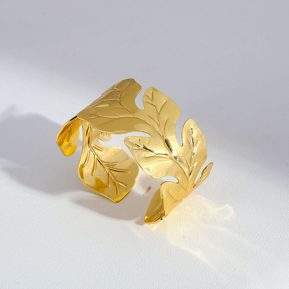 Stainless steel gold adjustable bracelet