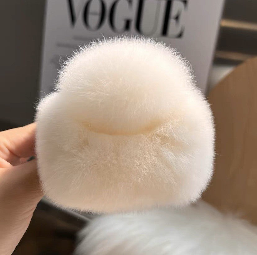 Real beaver fur claws