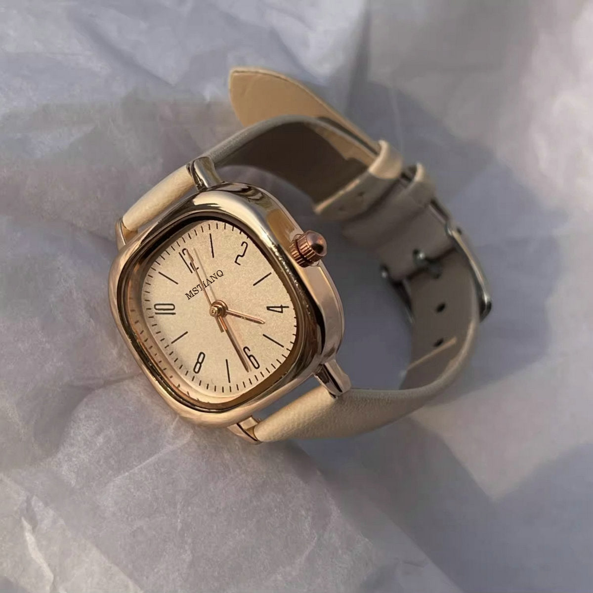 Women's Square Quartz Wristwatch
