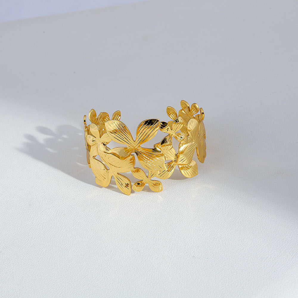 Stainless steel gold adjustable bracelet