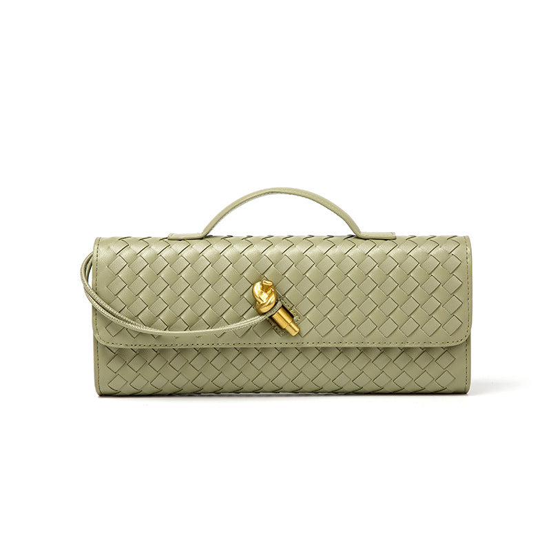 Single-shoulder baguette woven bag