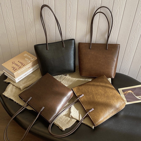 Clutch & Evening Bags