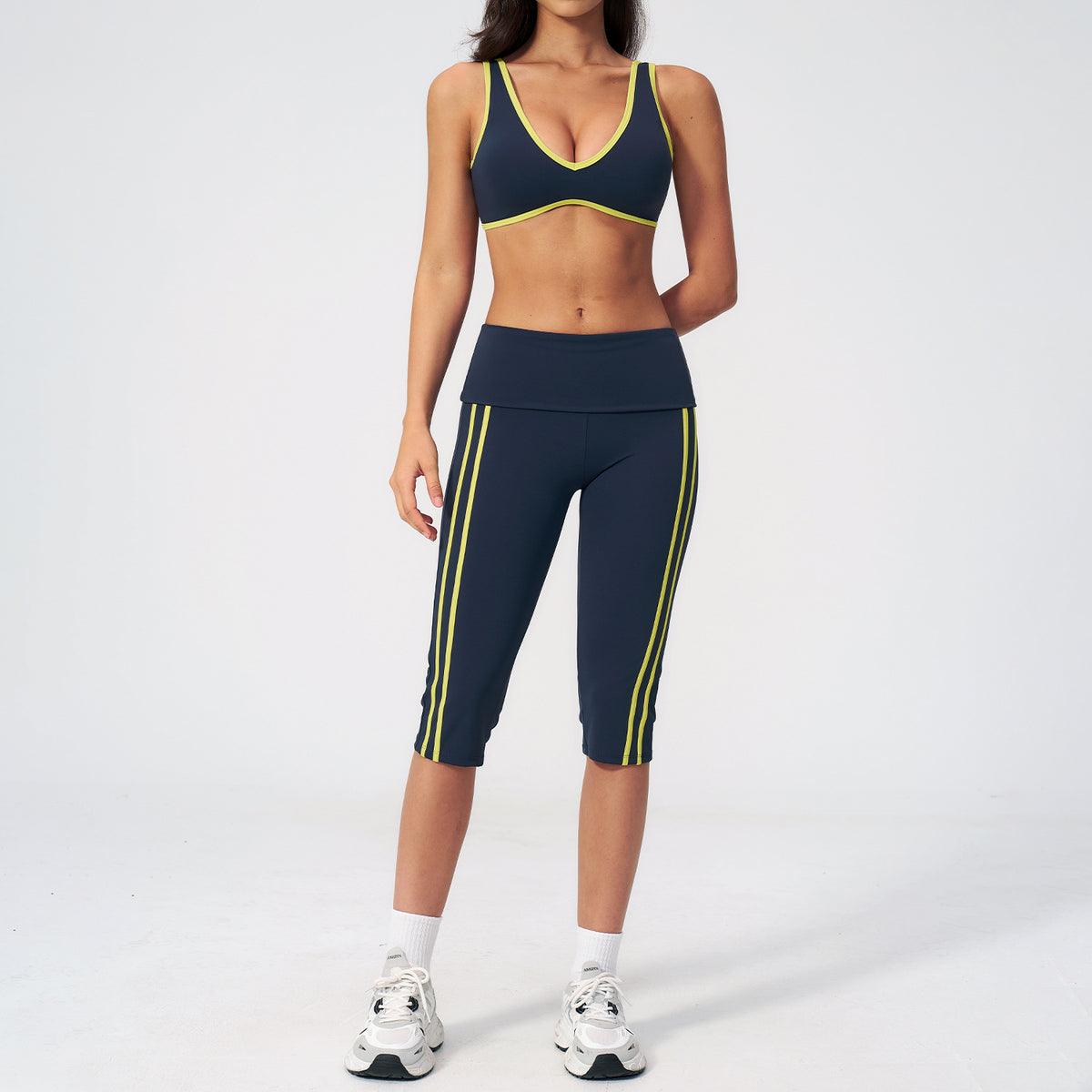 Tight-fitting yoga dress woman