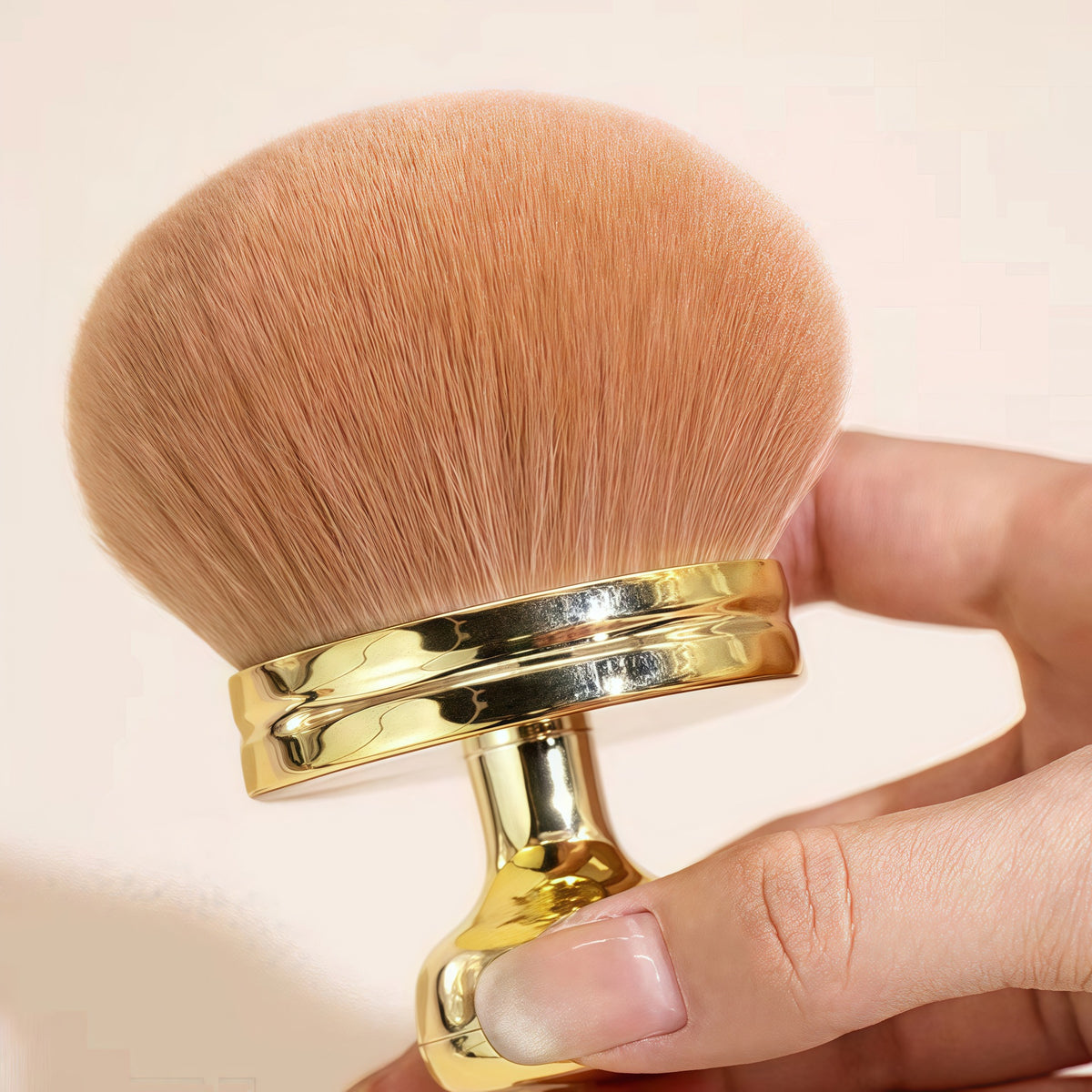 Mushroom Head Makeup Brush Soft Bristle Foundation Powder Brush