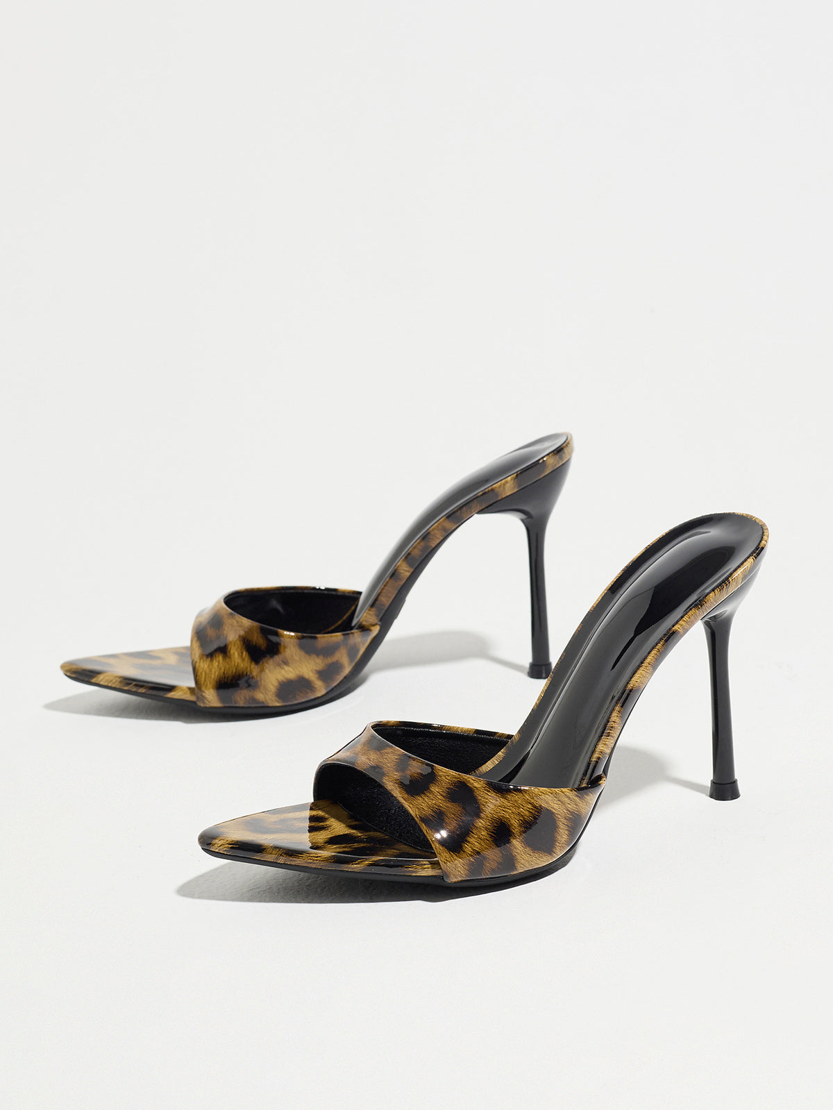 Women Pointed Toe Thin Heel Mule Sandals