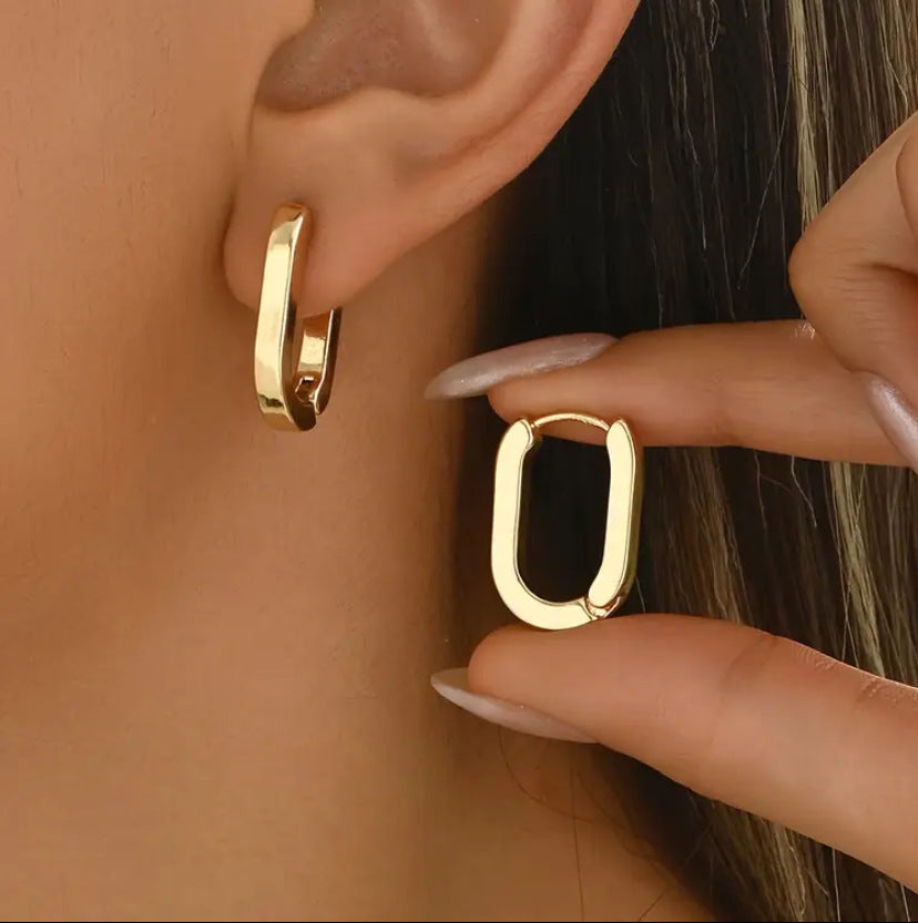 Minimalist U-Shaped Earrings