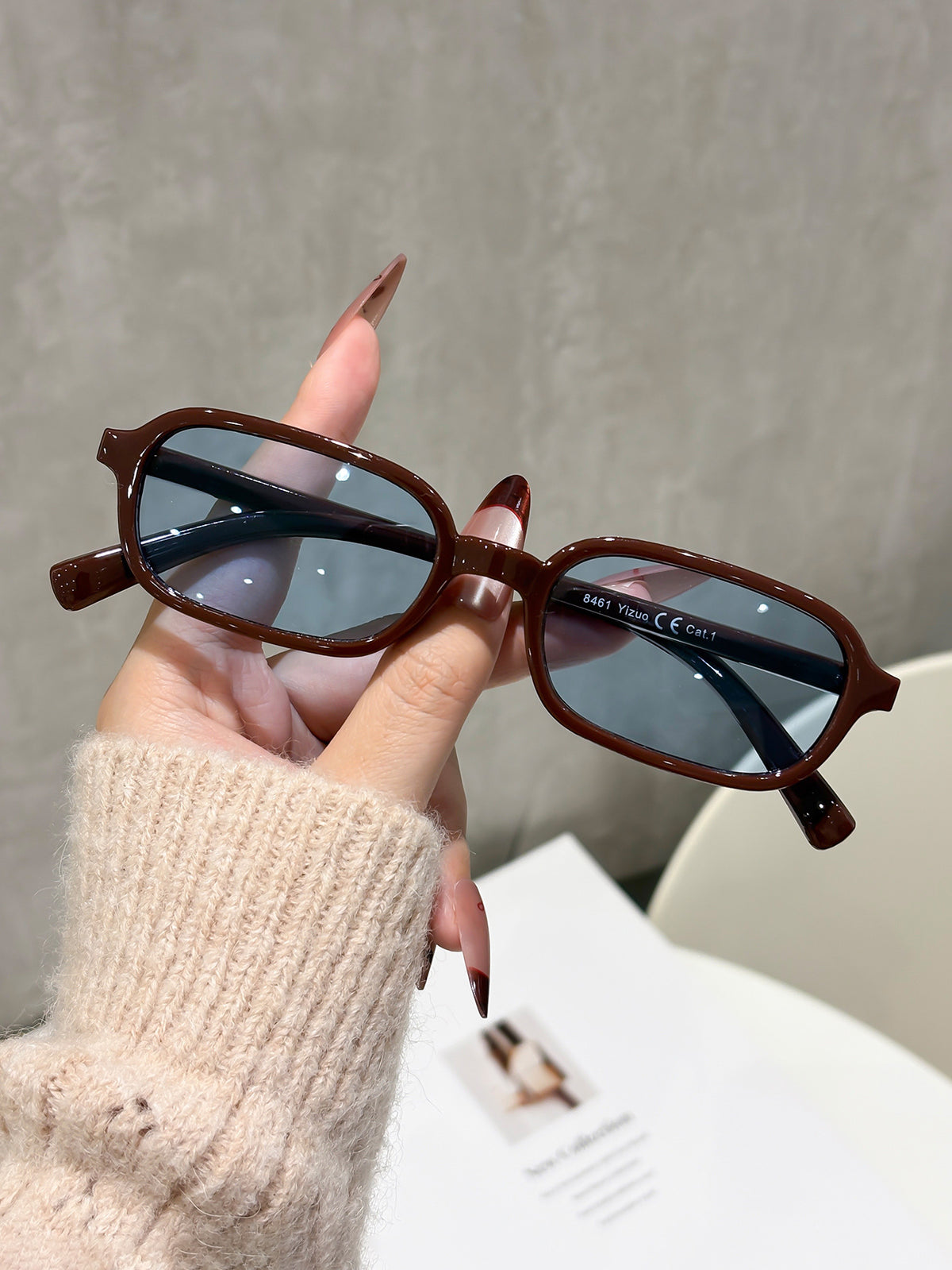 Cat-Eye Sunglasses for Women Men UV400 Protection Square Frame