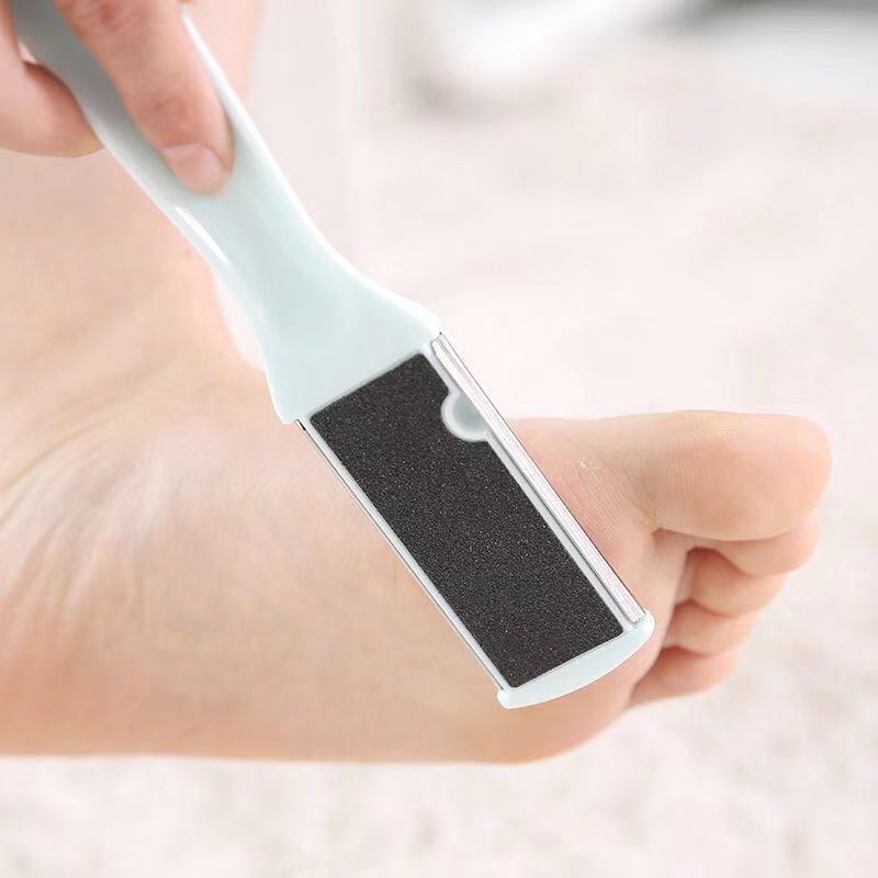 Foot file/pedicure knife