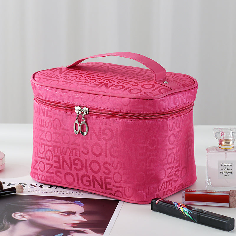 The large-capacity makeup bag is extremely popular and portable