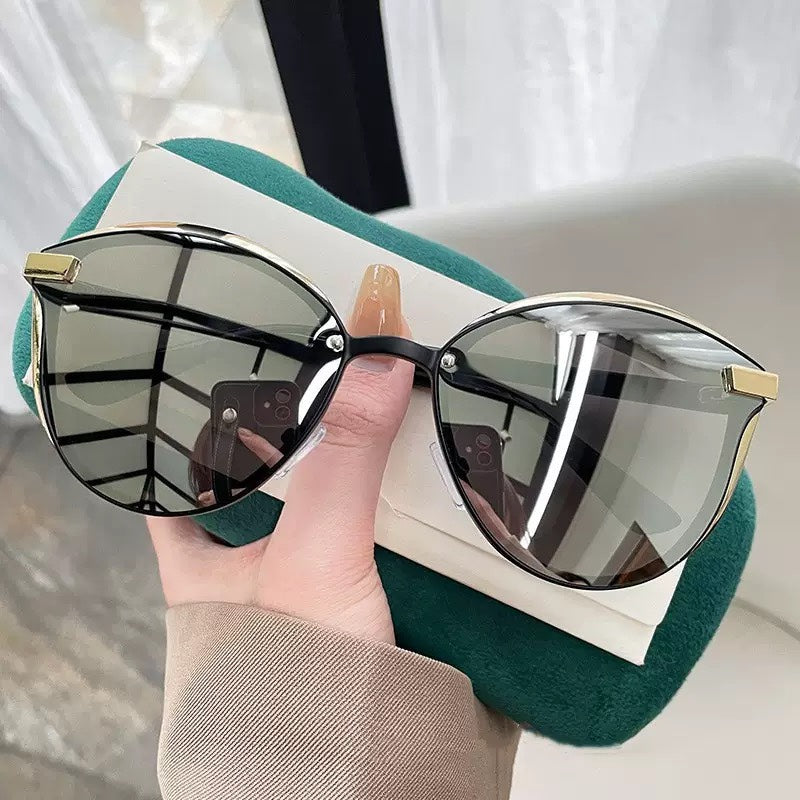 Fashion Polarized Sunglasses for Women Round Metal Frame UV400 Protection