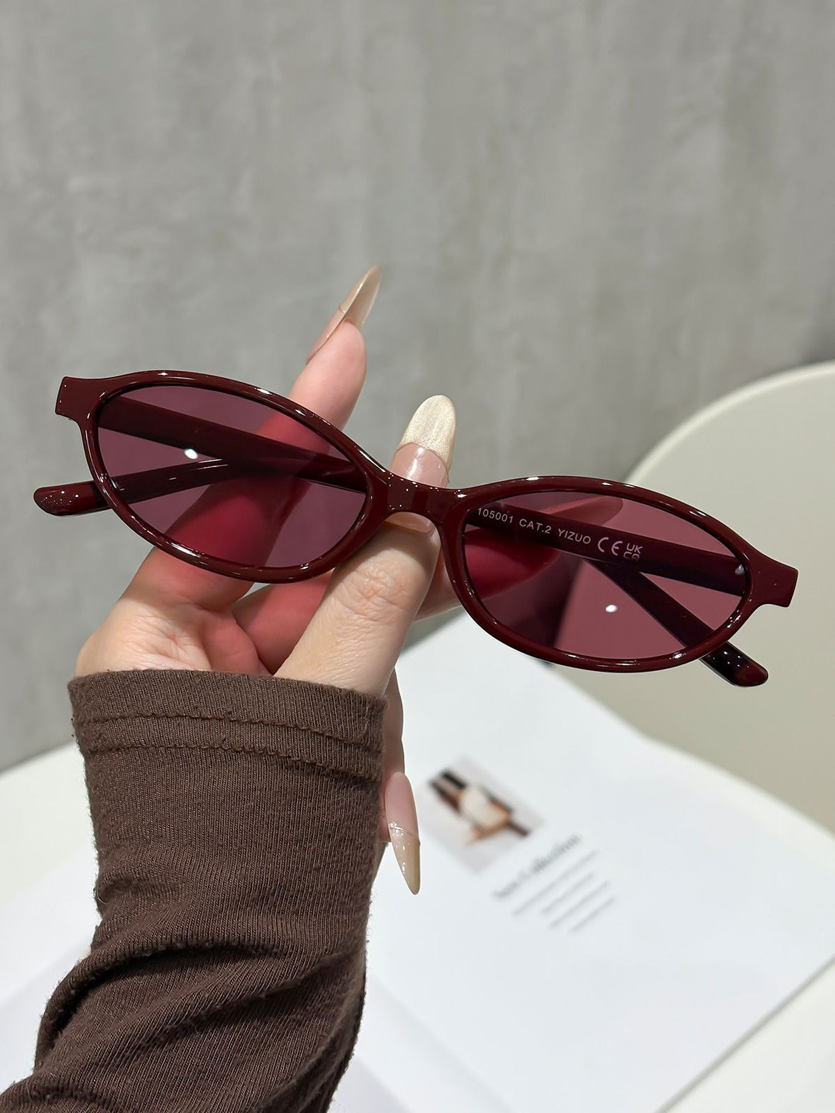 Cat-Eye Sunglasses for Women Men UV400 Protection Square Frame