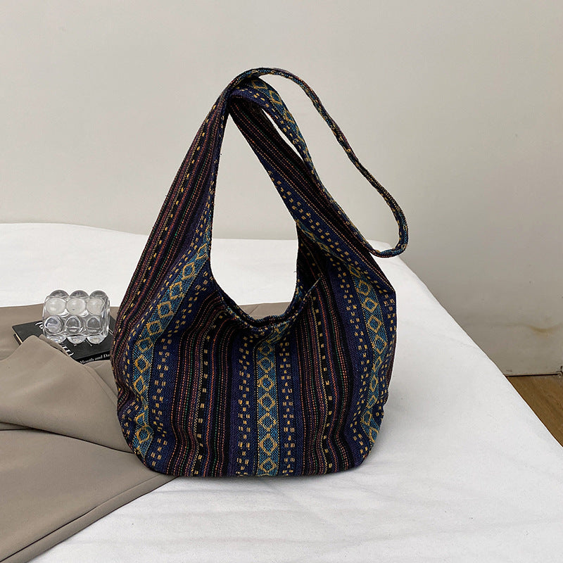 Retro Ethnic Embroidered Canvas Backpack