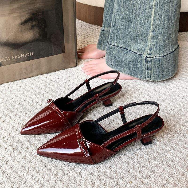 High-Heeled Shoes