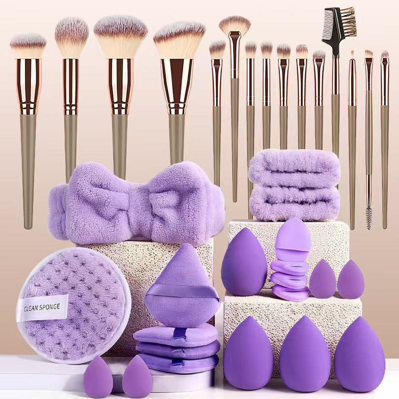 Professional Makeup Brush Set with Bag