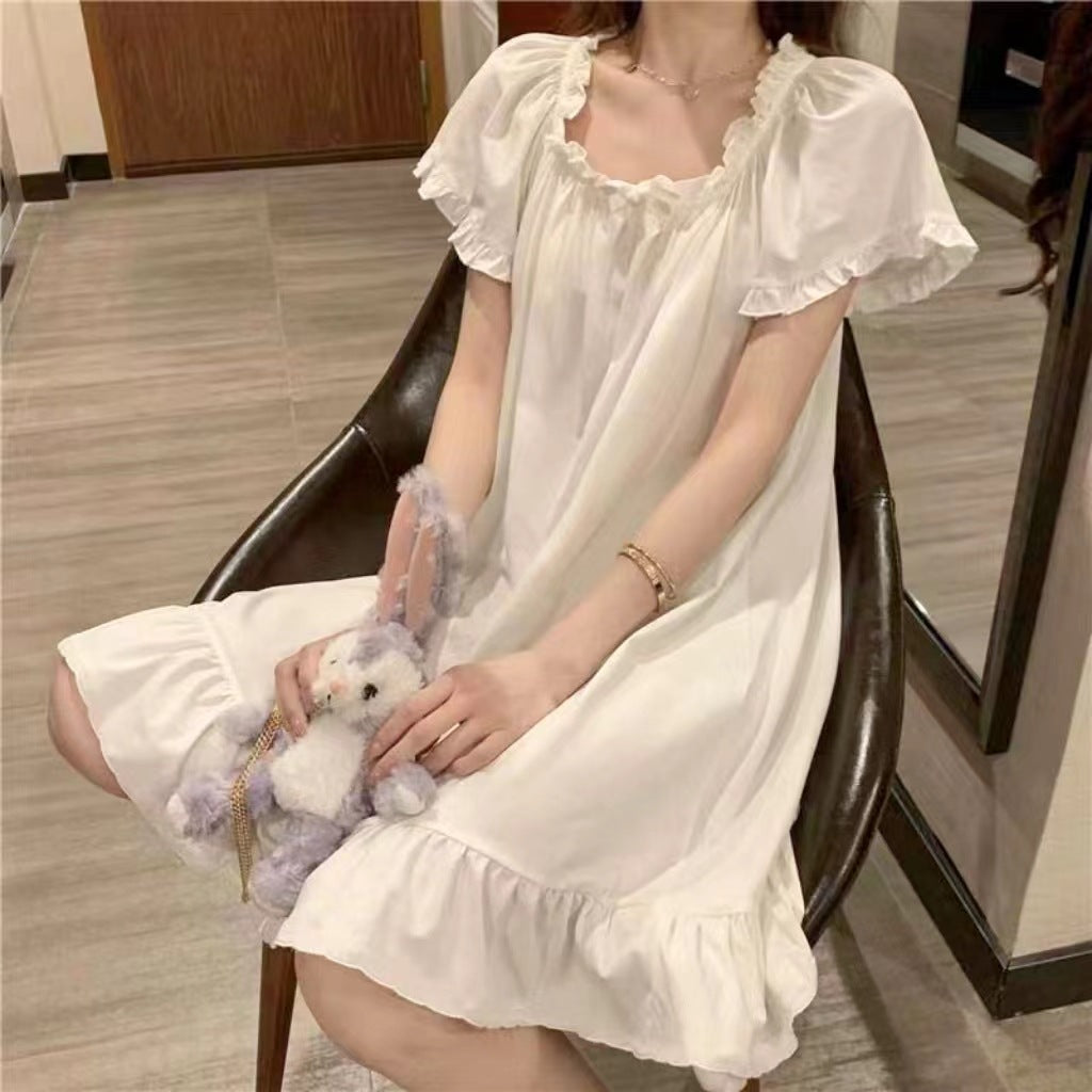Princess-Style Short Sleeve Nightgown