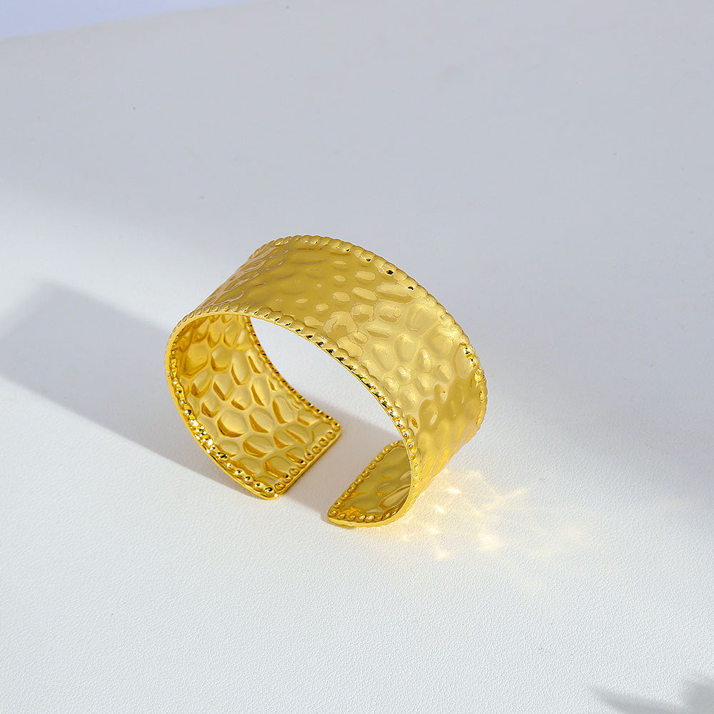 Stainless steel gold adjustable bracelet