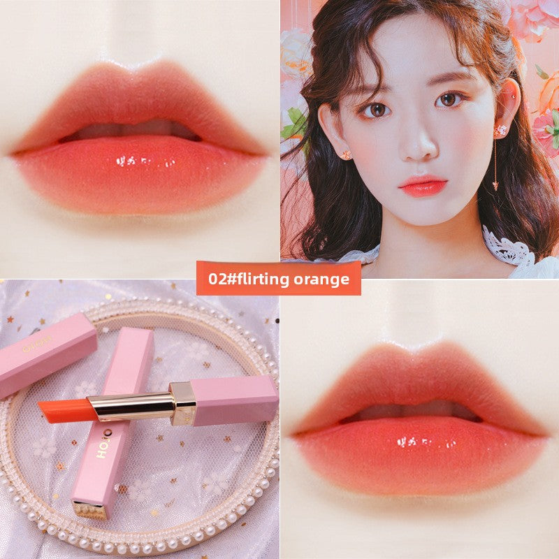 Color Changing Plumping Lip Balm
